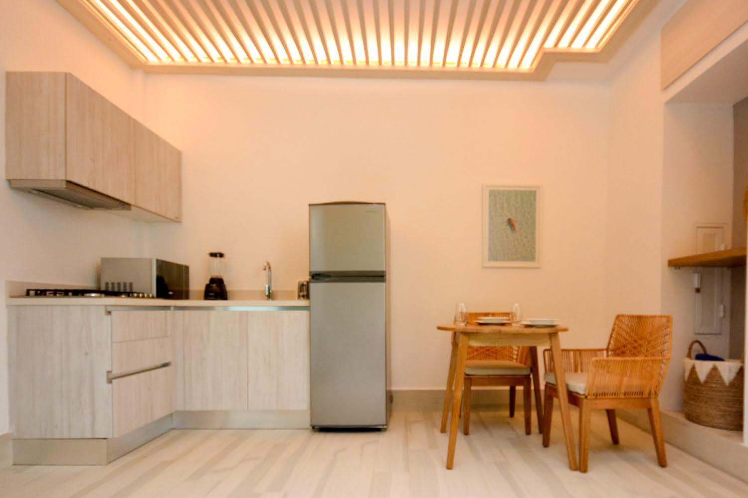 1br Steps From The Beach! *